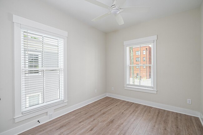 Building Photo - 1409 Jefferson St