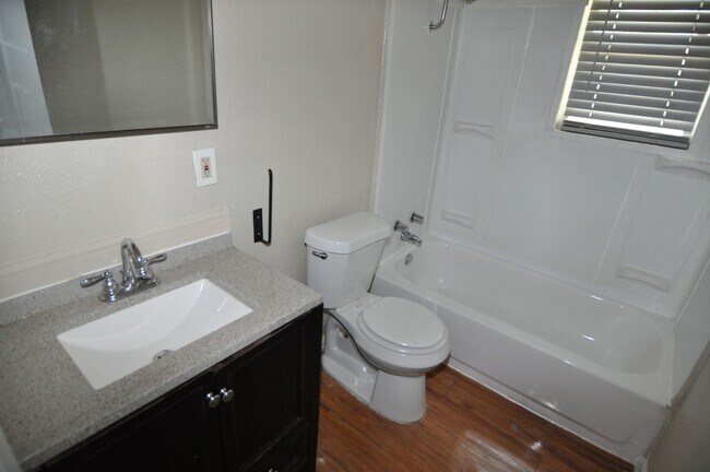 Building Photo - Lovely home located in Mesquite at 635 & H...