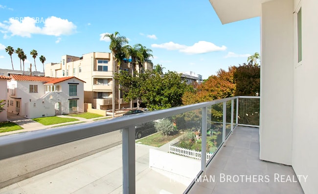 Building Photo - 836 S Shenandoah St