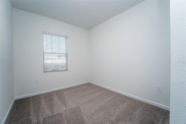 Building Photo - 7029 Rosy Sky Ave