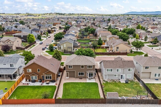 Building Photo - Wonderful Home