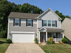 Building Photo - Gardens of Eastfield - Location, Location!