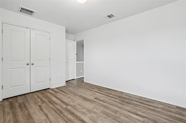 Building Photo - 6227 Aviara Dr