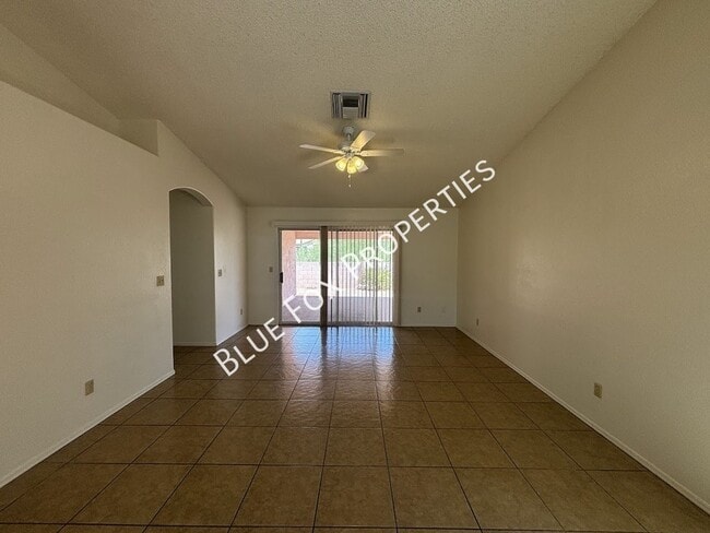 Building Photo - 3472 W Sky Ridge Loop