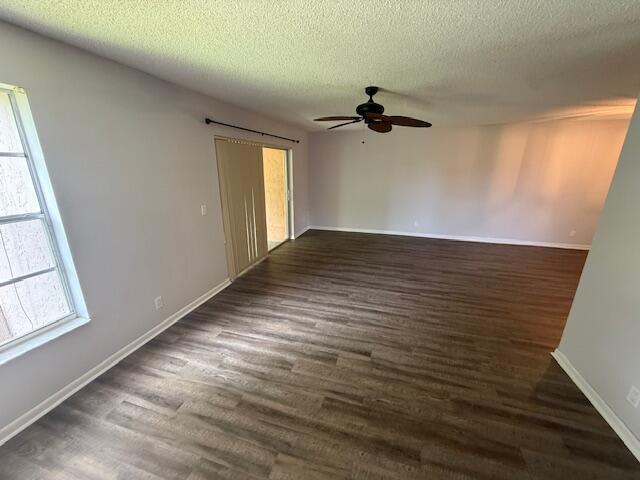 Building Photo - 2828 Casita Way