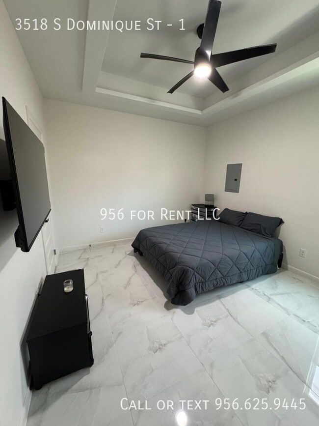 Building Photo - 3518 S Dominique St