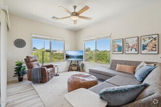 Building Photo - 12050 N Panorama Dr