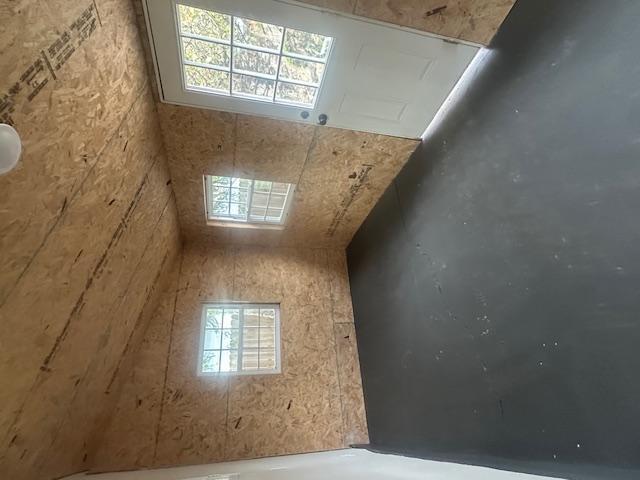 Building Photo - 1709 Ekin Ave