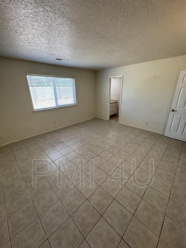 Building Photo - 9605 Benavides Rd SW