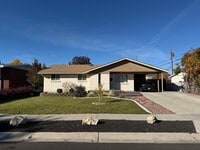 Building Photo - 8060 830 E