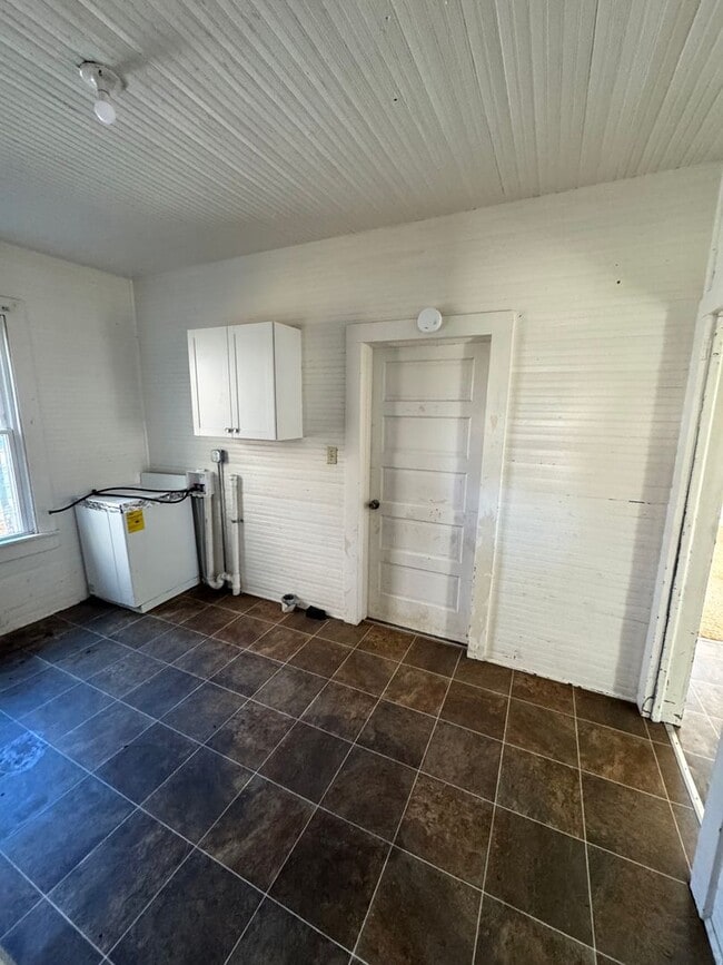 Building Photo - 2/1 House in Downtown Shelby, NC