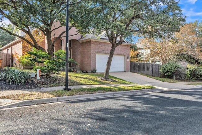 Building Photo - 5009 Hibiscus Valley Dr