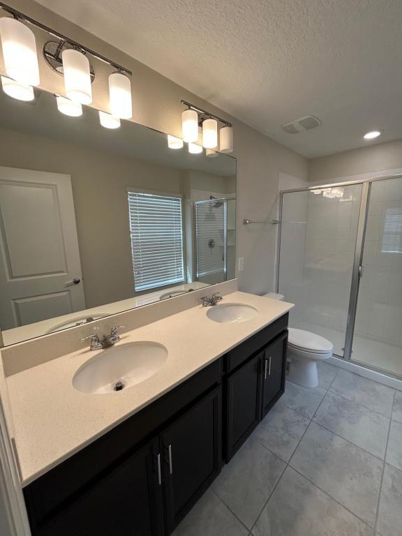 Building Photo - 10021 Love Story St