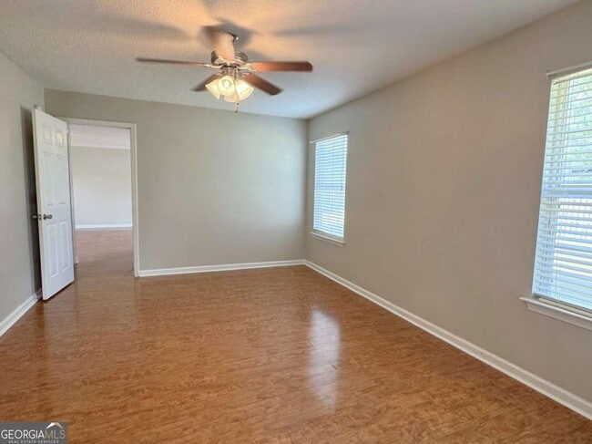 Building Photo - 104 Sugar Maple Way