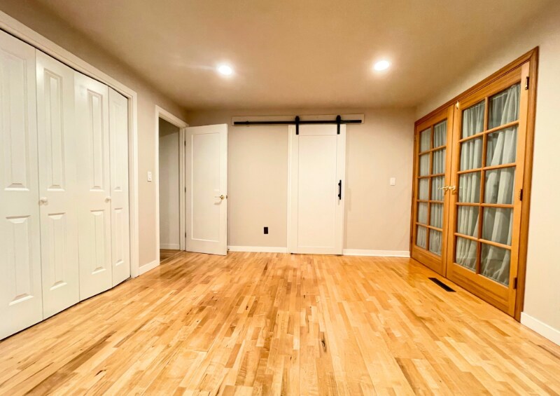 Building Photo - 12515 SE 74th St