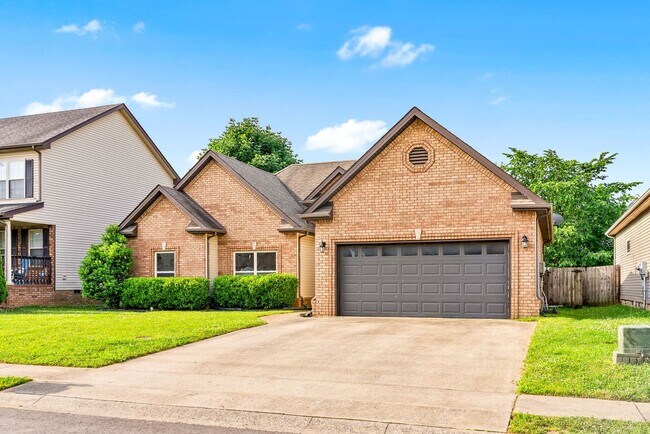 Building Photo - Three Bedroom in Fields of Northmeade!