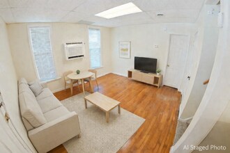 Building Photo - 800 Rannells Rd