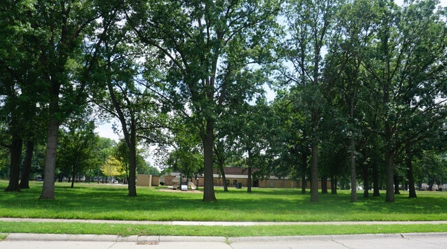 Building Photo - 34470 Stellwagen St