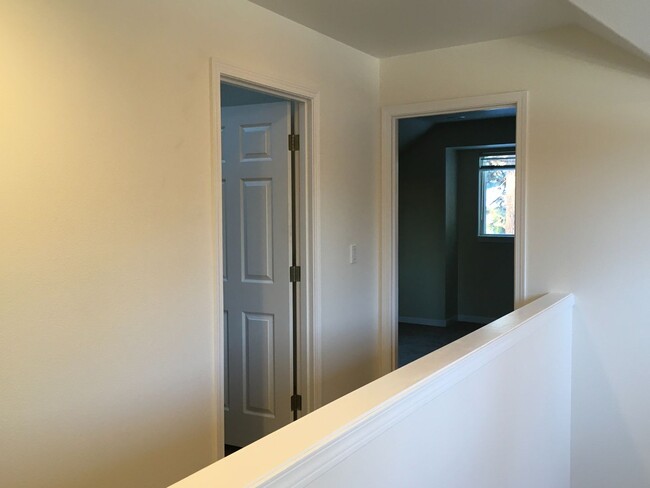 Building Photo - k1181