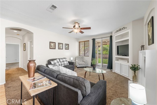 Building Photo - 39951 Capland Dr