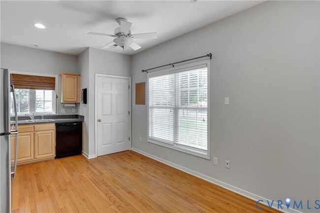 Building Photo - 6817 Kensington Ave