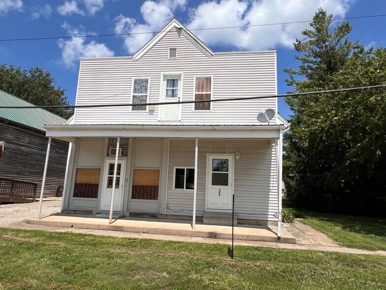 Building Photo - 103 W Maple Ave