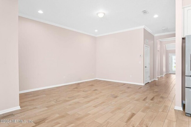 Building Photo - 4 bedroom in Saint Johns FL 32259