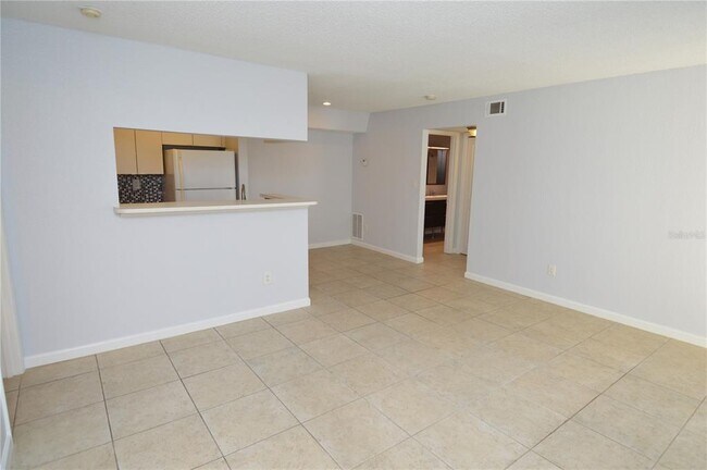 Building Photo - 8645 Fancy Finch Dr