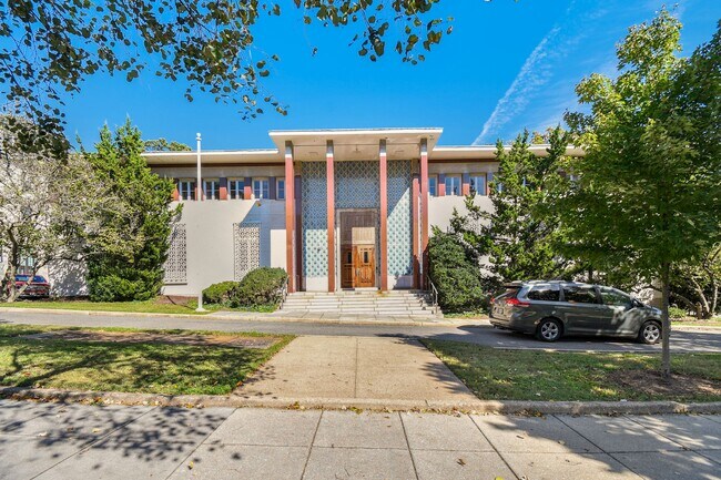 Building Photo - 3003 Massachusetts Ave NW