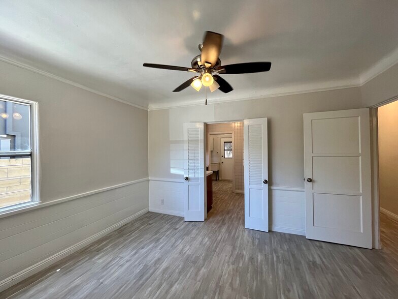 Building Photo - 1807 S Redondo Blvd