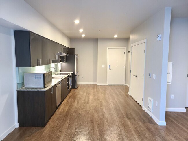 Building Photo - Mira Flats unit #324 Contemporary Open 1Bd...