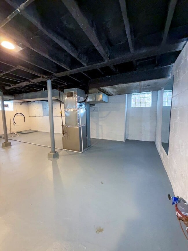 Building Photo - Charming 3BR Southern Orchards Home w/ Original Woodwork & Decorative Fireplace