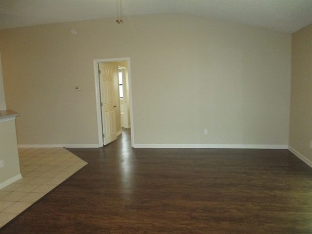 Building Photo - 3741 Woodbriar Dr
