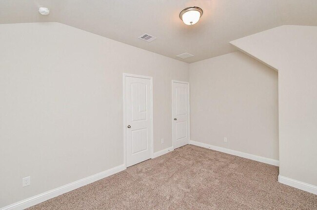 Building Photo - 19323 Hays Spring Dr