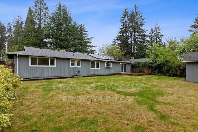 Building Photo - 5860 SW 191st Ave