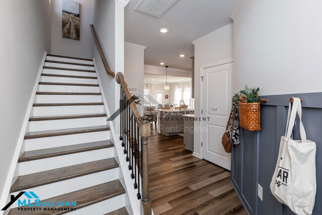 Building Photo - 312 Bedivere Ln