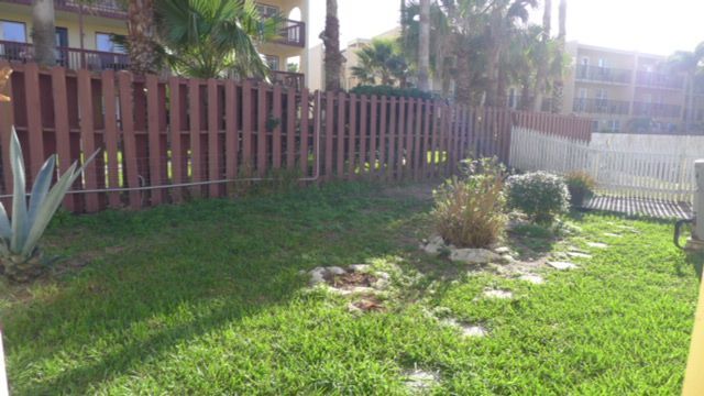 Building Photo - 119 E Coronado Dr