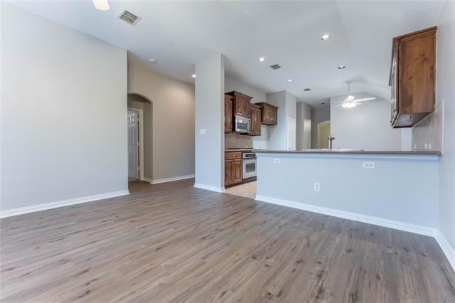 Building Photo - 4720 Daisy Leaf Dr