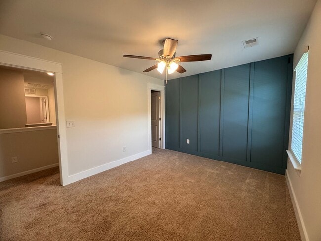 Building Photo - Beautiful 4BR 2.5BA Home in Trinity