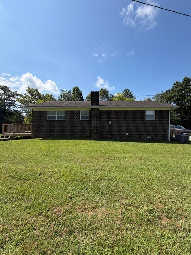Building Photo - 1742 Repass Rd