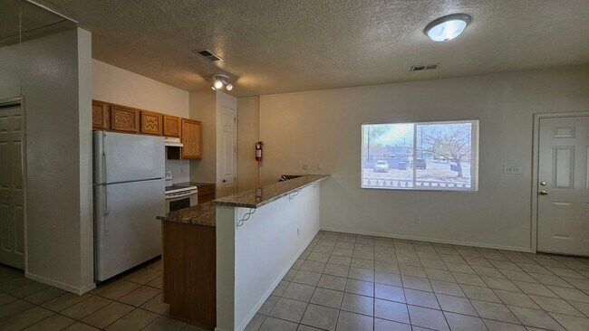 Building Photo - 5401 Marble Ave