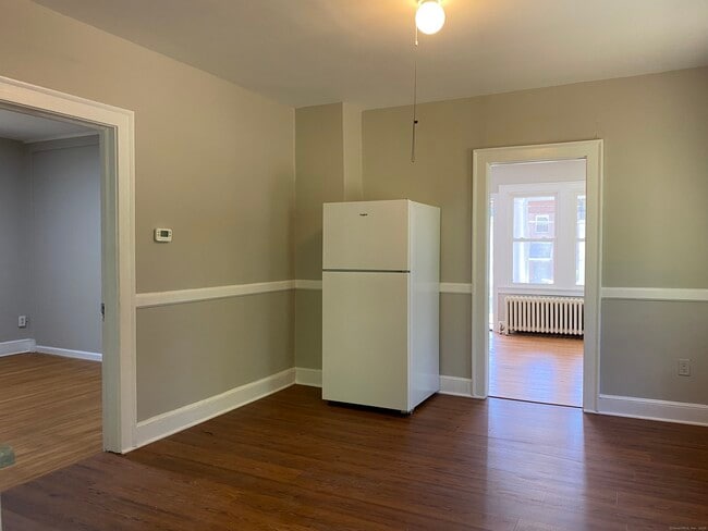 Building Photo - 301 Terrace Ave