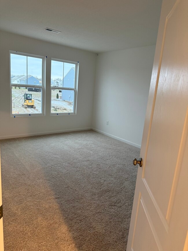 Building Photo - 3372 Dewdrop Way