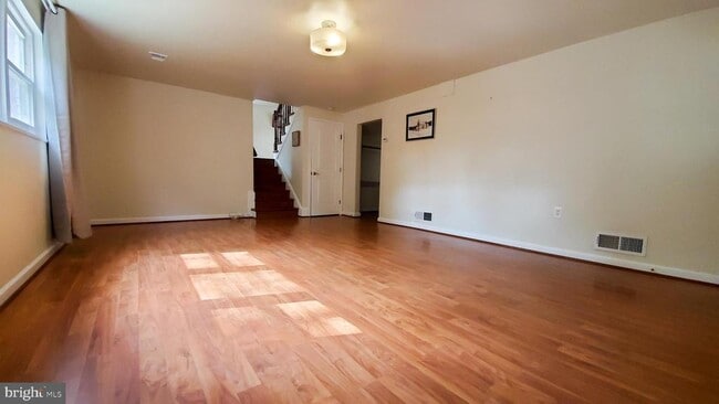 Building Photo - 6415 Rockhurst Rd