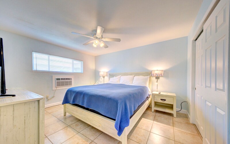 Building Photo - 3820 Ocean Beach Blvd