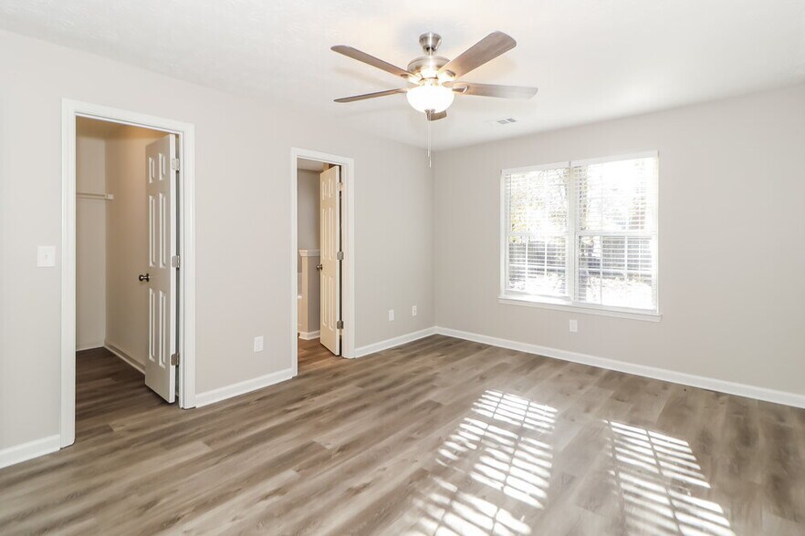 Building Photo - 731 Sugar Oak Ln