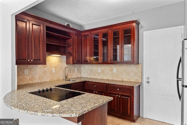 Building Photo - 130 26th St NW