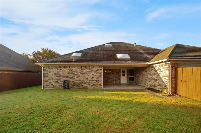 Building Photo - 2417 La Vida Pl