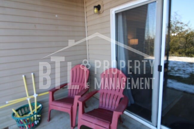 Building Photo - Beautifully Furnished 3 Bedroom Condo in Branson!