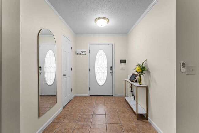 Building Photo - 107 Shallowford Cir
